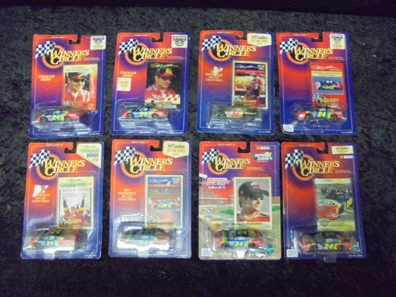 lot 72 image: Lot - Misc Winners Circle 164 Diecasts Jeff Gordon