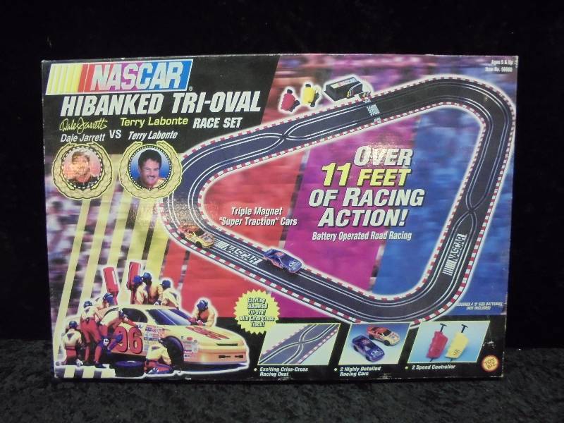 lot 82 image: NASCAR Hibanked Tri-Oval Race Set
