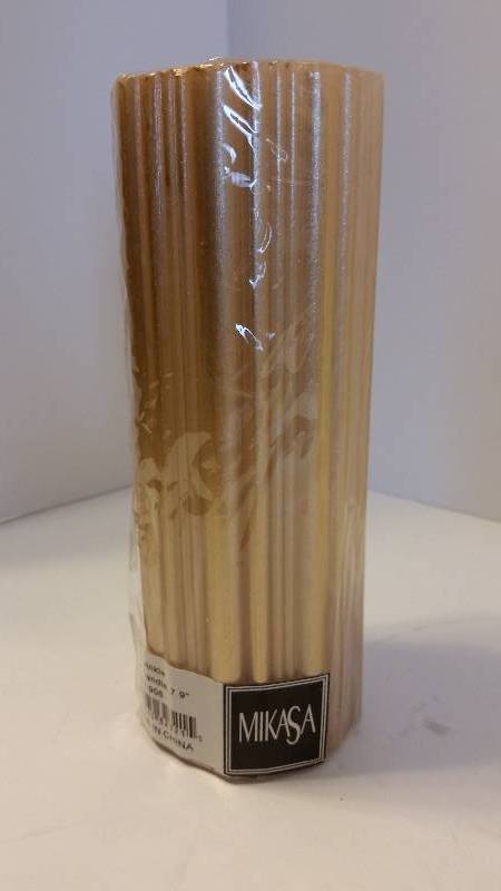 Mikasa Golden Twinkle 9 Holiday Festive Candle in Original Wrapping