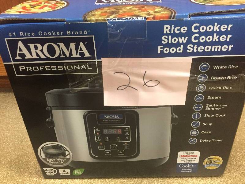 lot 26 image: Aroma 4 Quart or 4-20 Cups Rice Cooker, open box never used , Stock and actual photos used to display item