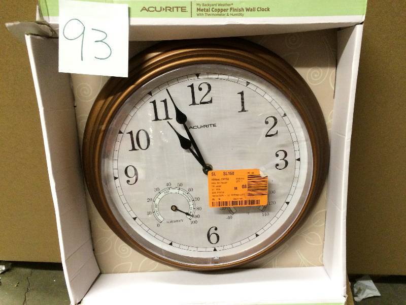 lot 93 image: Accurite Wall Clock
