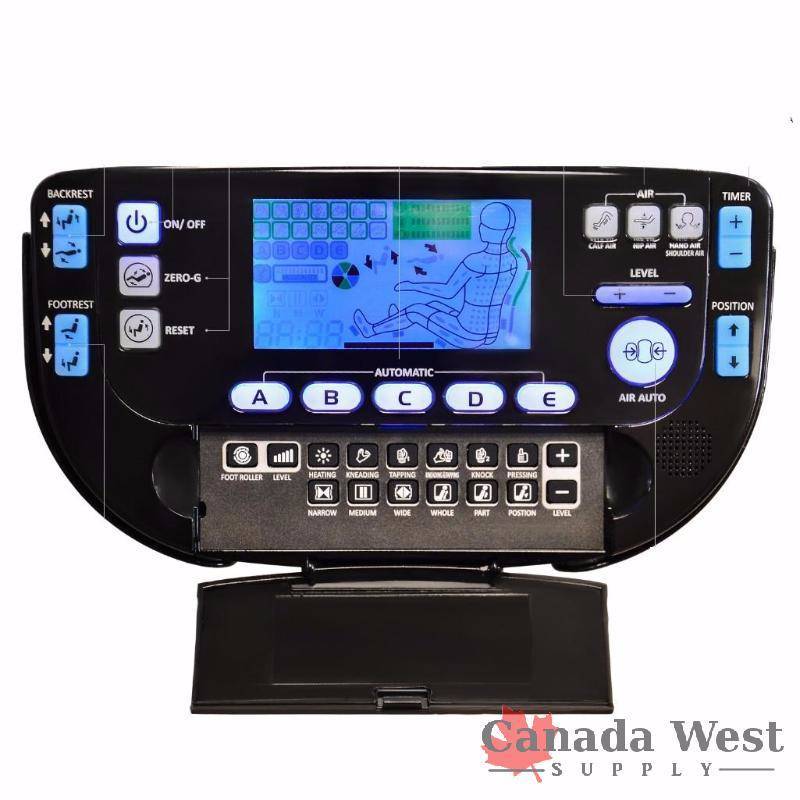 lot 68 image: New 0 Gravity High End Massage Chair 628DF