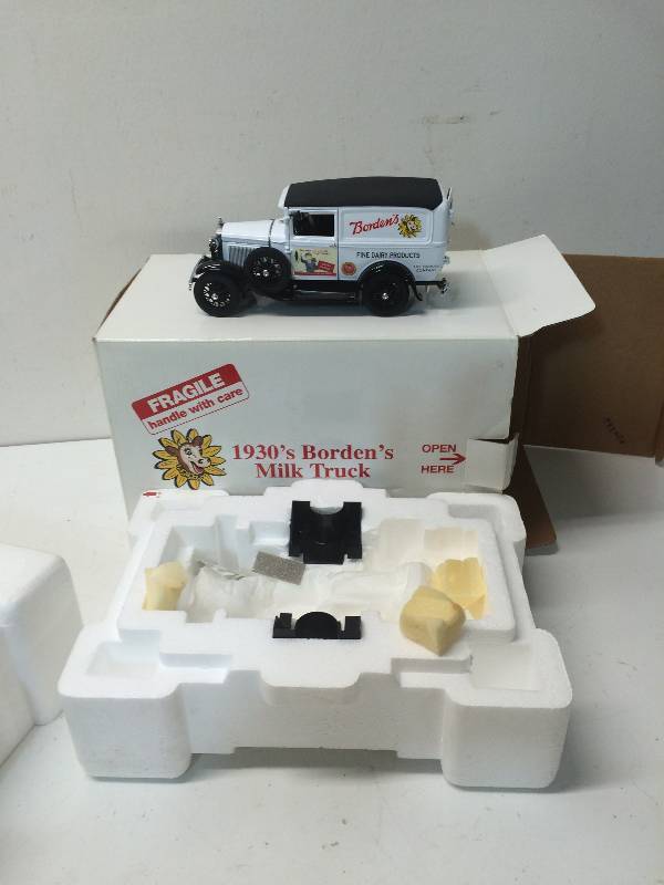 lot 55 image: 1930s Borden Milk Truck