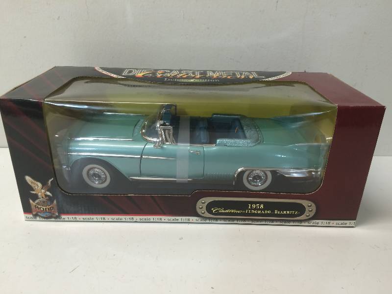 lot 8 image: 1958 Cadillac Eldorado Biarratz