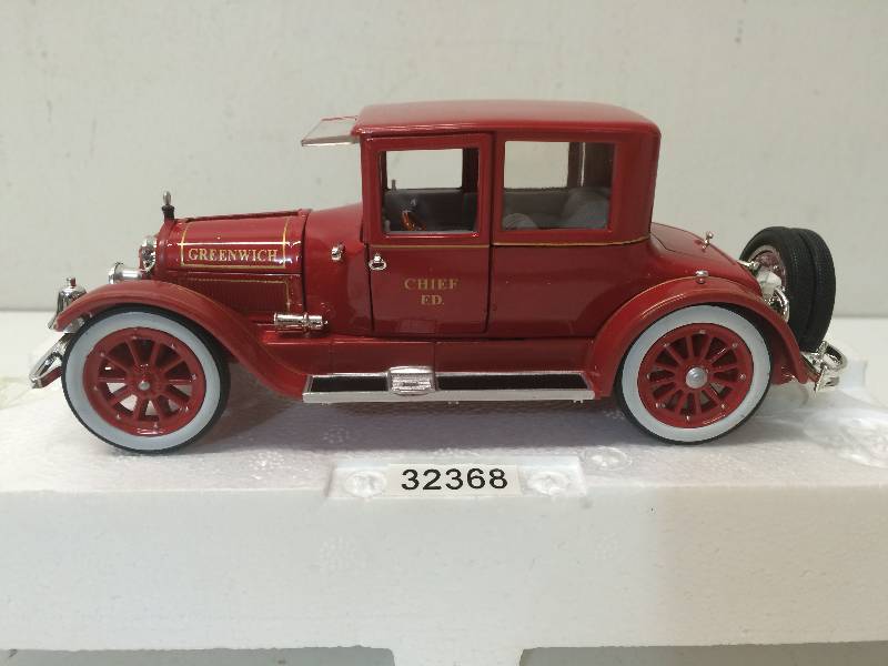 lot 11 image: 1918 Cadillac Fire Chief Type 57