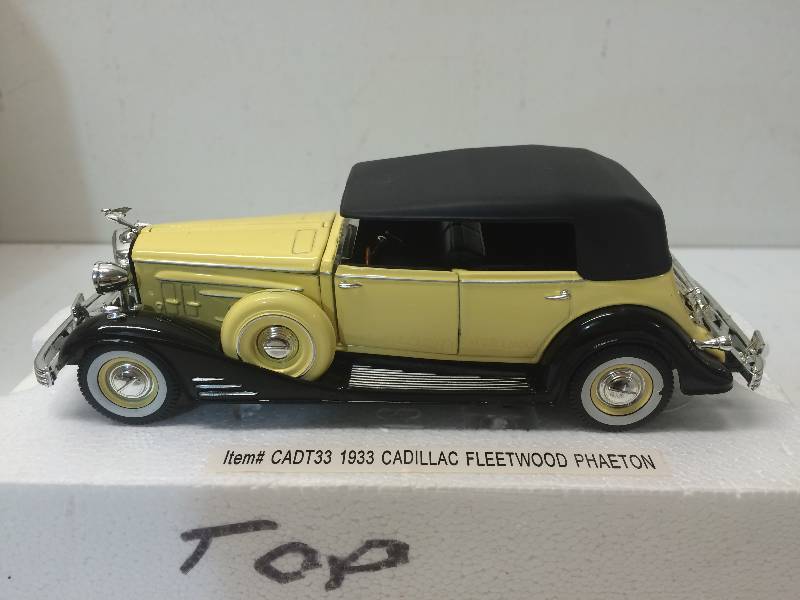 lot 12 image: 1933 Cadillac Fleetwood Phaeton