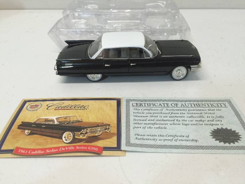 lot 22 image: 1961 Cadillac Sedan DeVille Series 6300