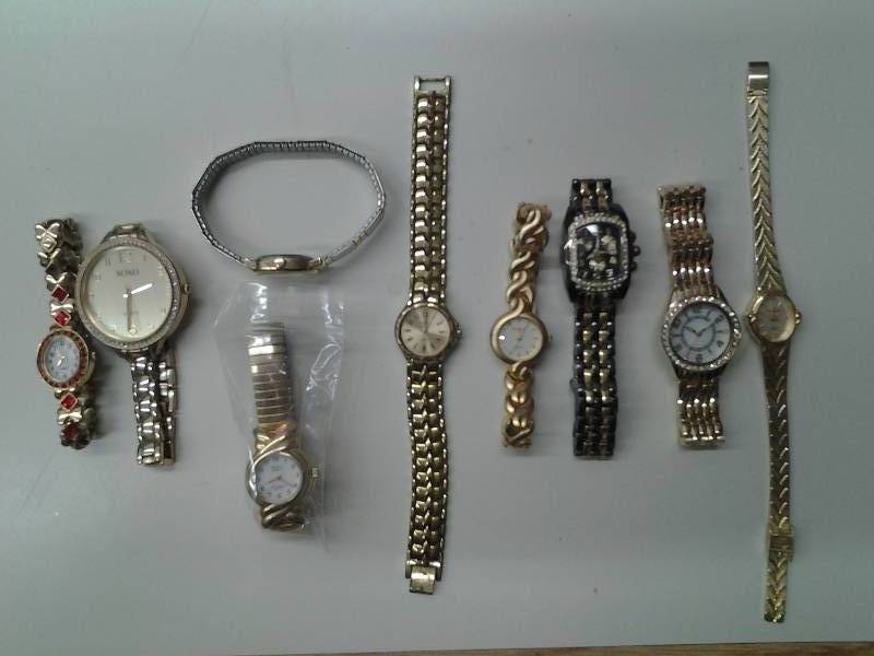 lot 13 image: Lot Of 9 Assorted Ladies Gold Tone Watches