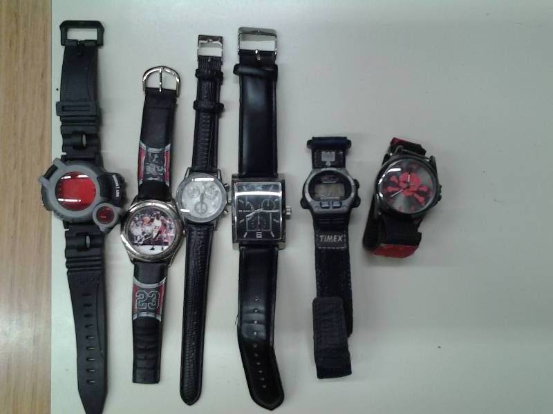lot 16 image: Lot Of 6 Assorted Mens Watches