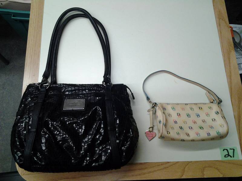 lot 39 image: Simply Vera Handbag, Authentic Dooney & Burke Handbag