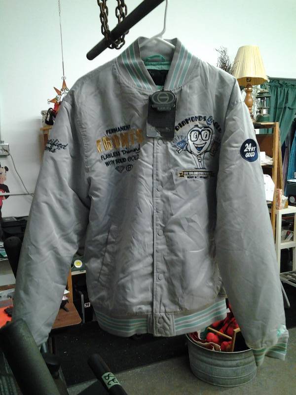 lot 58 image: New With Tags Starter Jacket Size L - Diamonds & Gold
