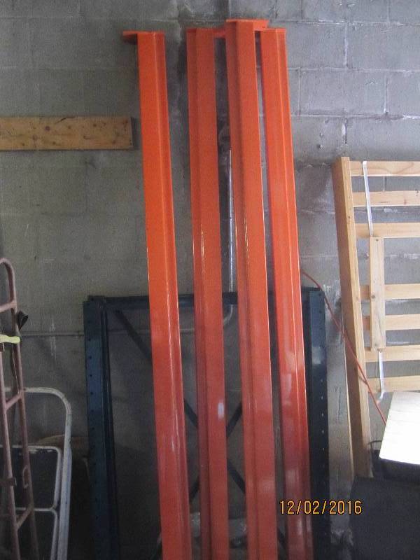 Pallet racking includes 2 4.5 upri...