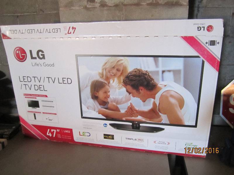 LG 47 LED TV works, no remote or p...
