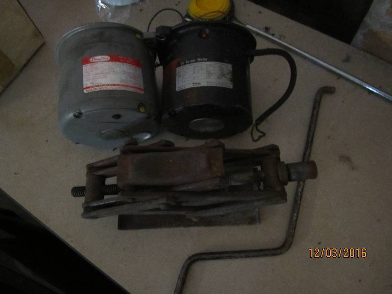 2 motors and a hand car jack...