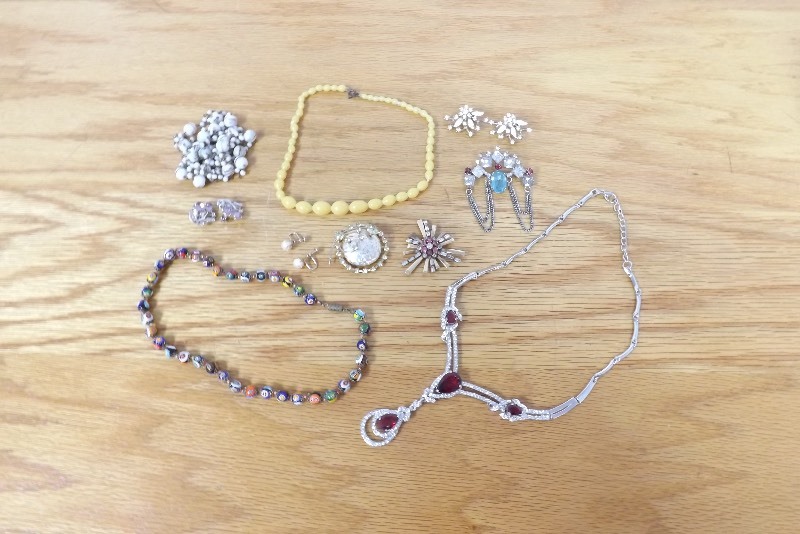 Lot of High End Name Brand Vintage Costume Jewelry