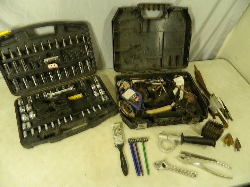 lot 45 image: Sockets, Drill Bits, Tools, Etc