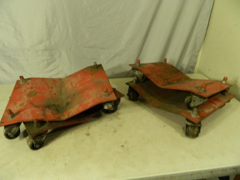 lot 72 image: Set of Vehicle Rollers