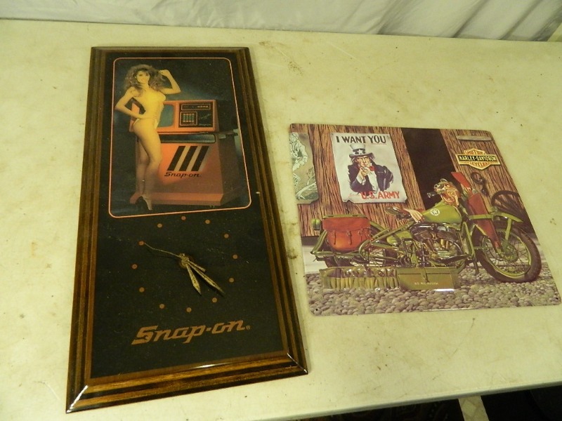 lot 77 image: Snap-On Clock and Metal Sign