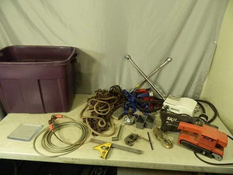 lot 86 image: Belt Sander, Water Heater, Chain, Tools, Etc