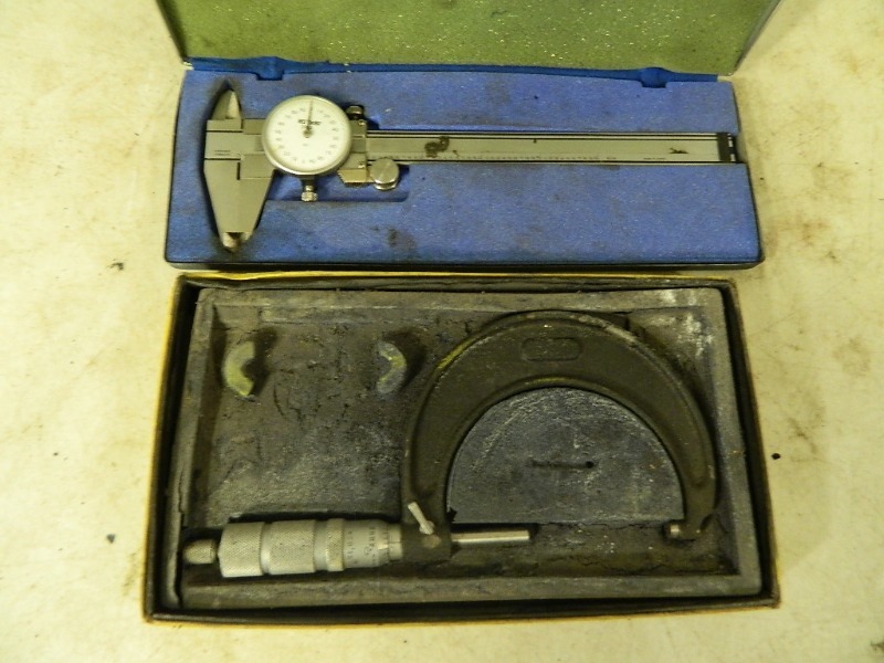 lot 95 image: Dial Caliper and Micrometer