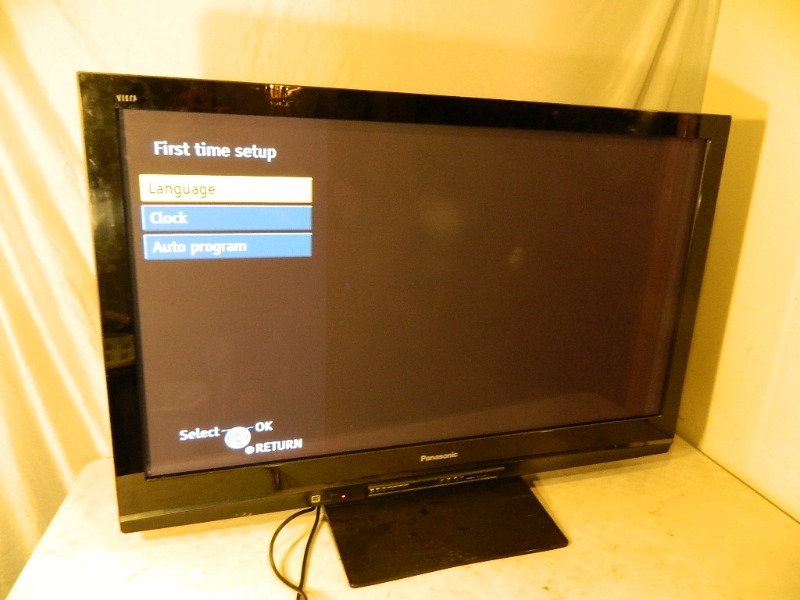 lot 2 image: 50 Inch Plasma TV