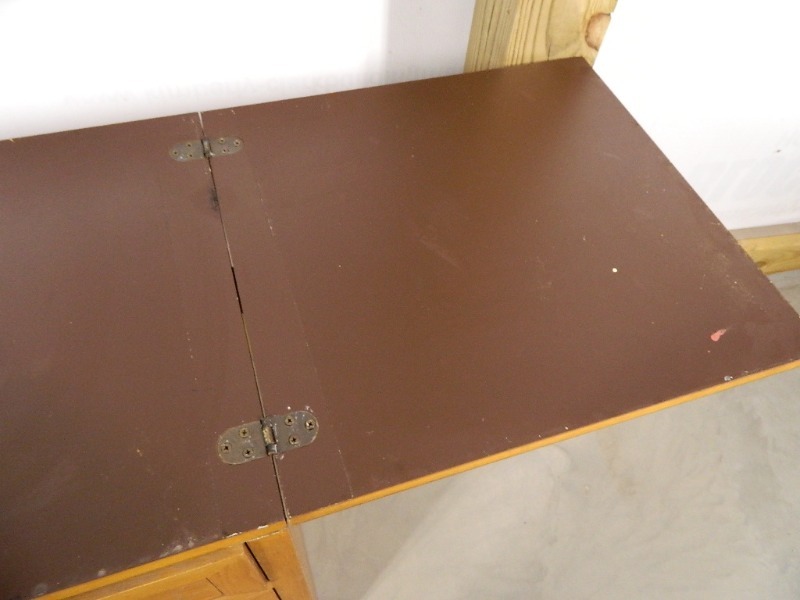 lot 137 image: Thomasville Buffet