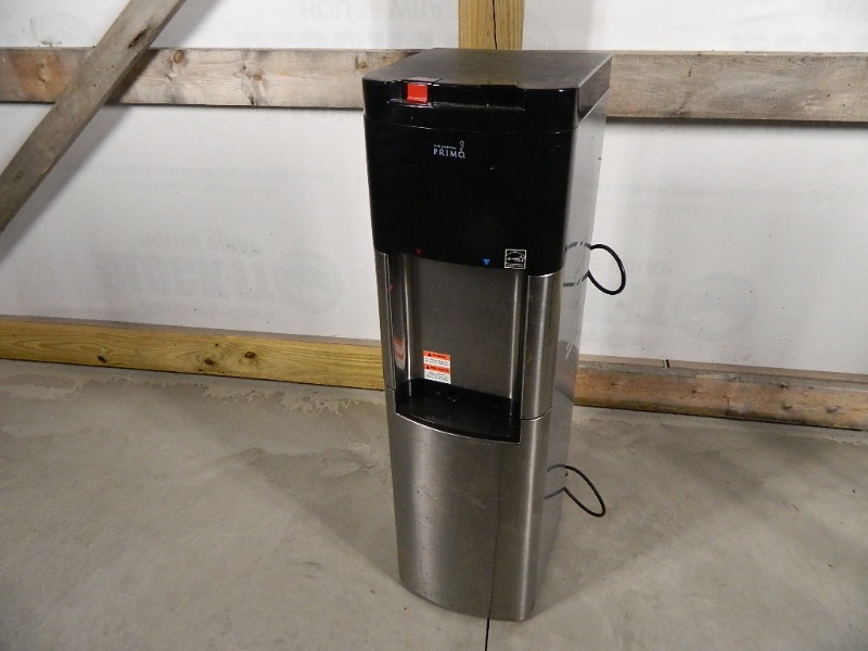 lot 141 image: Primo ColdHot Water Dispenser