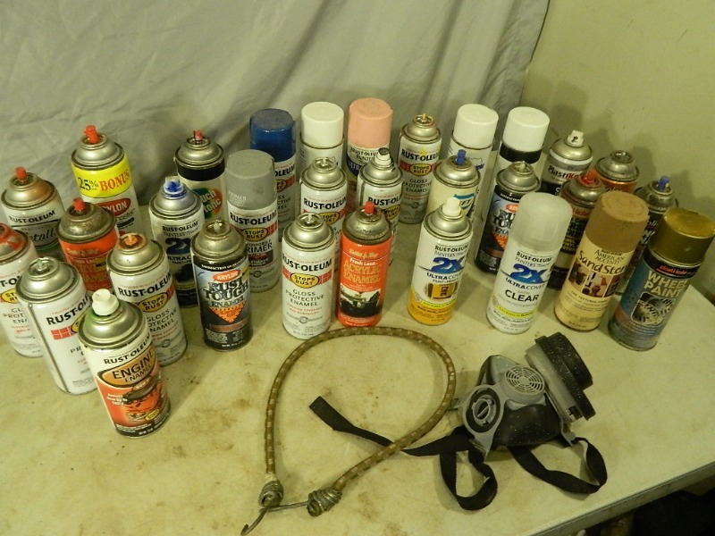 lot 189 image: Spray Paint