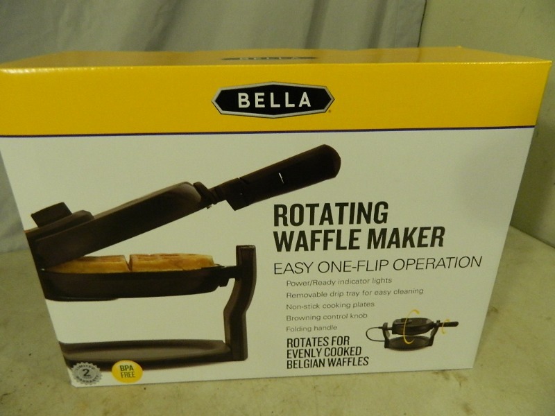 lot 211 image: New Bella Waffle Maker