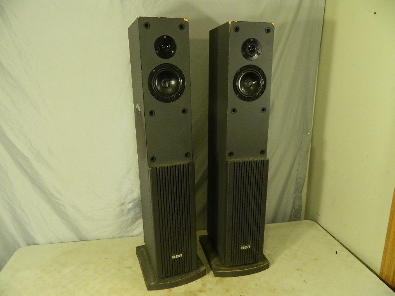 lot 222 image: Pair of RCA Tower Speakers