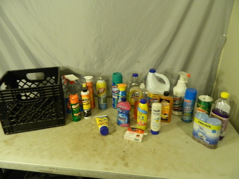 lot 250 image: Household Products