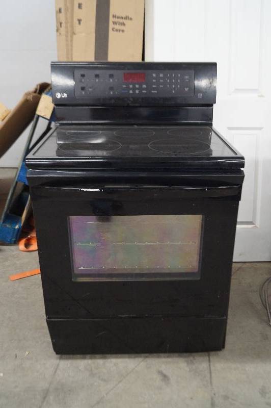 LG Electric Range