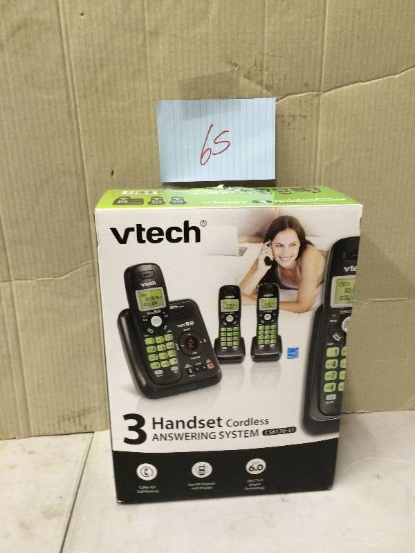 V-Tech 3 Handset Cordless Telophone system