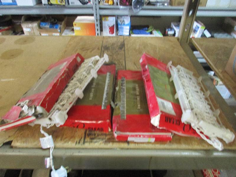 lot 24 image: 6 packs of holiday lights