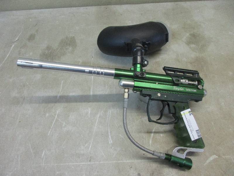 lot 39 image: paint ball gun spyder -victor