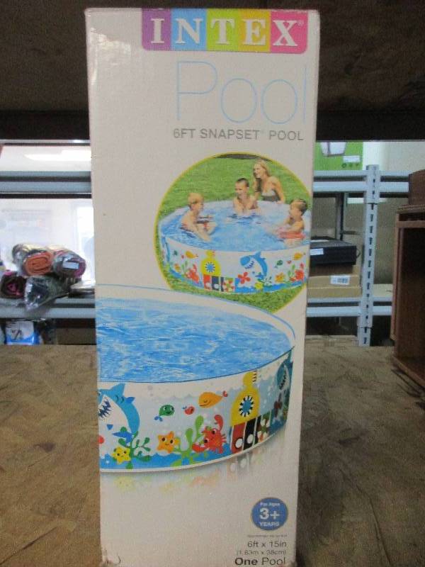 lot 50 image: Intex 6 kids pool - new unopened