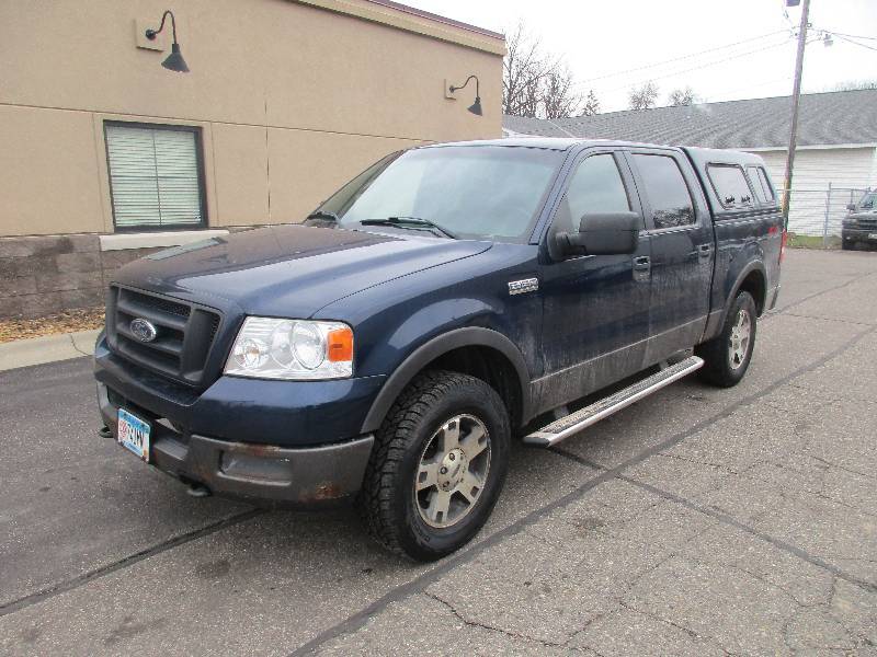 lot 1 image: 2005 Ford F150 XLT 4X4 4 door 238,000 miles NEW TRANSMISSIONwith warranty