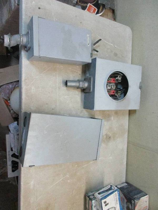 lot 87 image: 3 electrical boxes