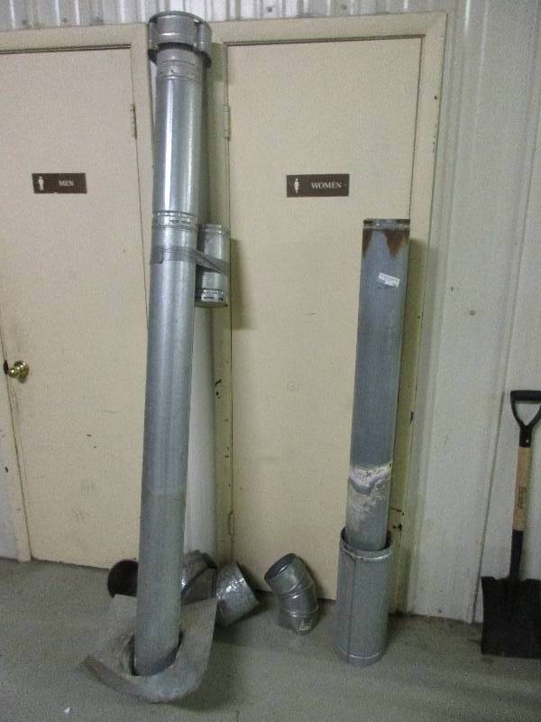 lot 100 image: 6 pieces heat vent duct