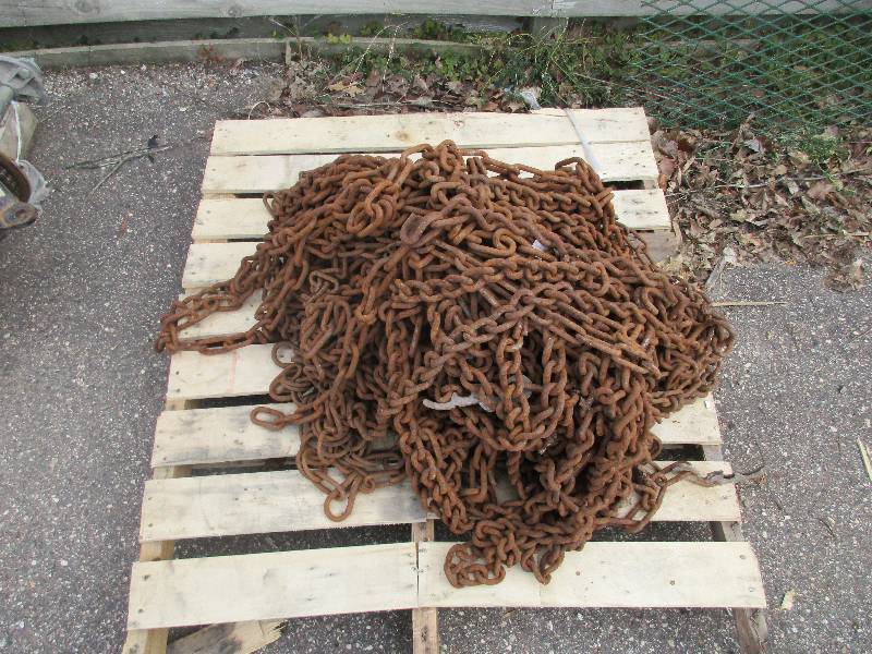 lot 134 image: chains for tractor tires - unknown size