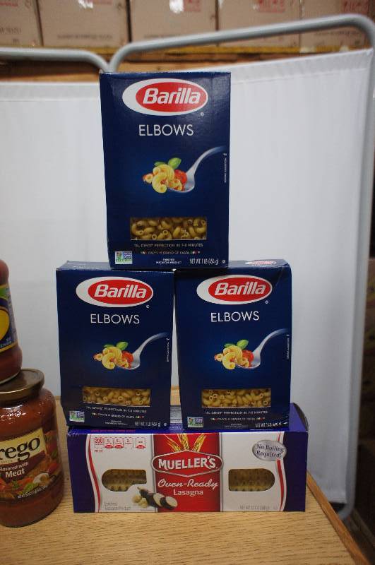 Lot of 25 Spaghetti Related Items Lot Includes, Sauces,Pastes,Noodles, and Tomatoes - Ragu, Prego, Hunts, and More