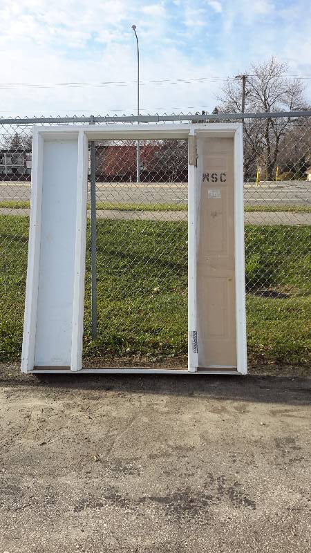 lot 8 image: Residential doorframe