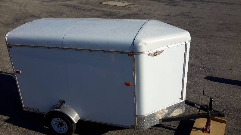 lot 20 image: H & H pull behind trailer-CA series