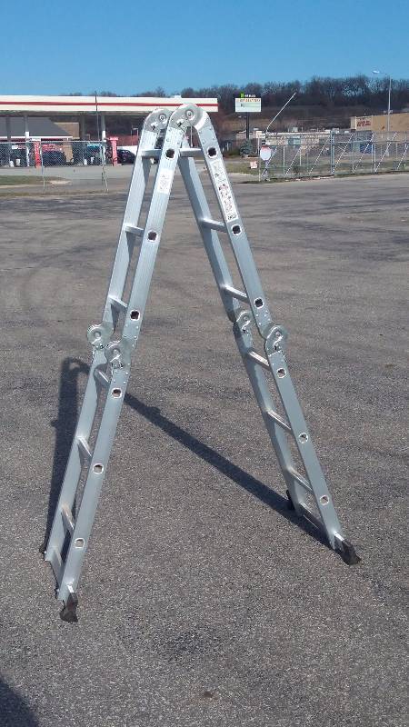 lot 27 image: Aluminum multi-purpose ladder