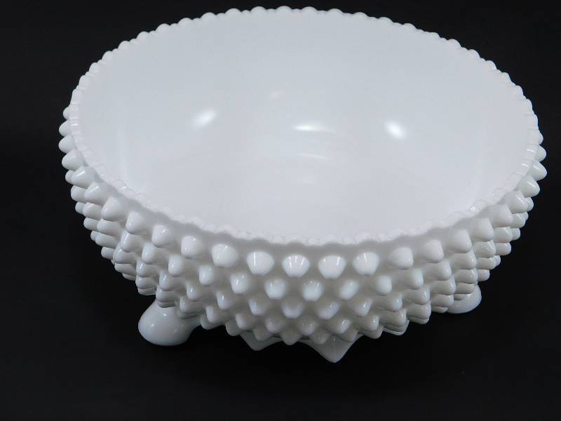 lot 81 image: Fenton Milk Glass Hobnail Footed Bowl