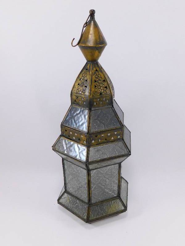 lot 14 image: Pier 1 Glass & Metal Candle Lantern