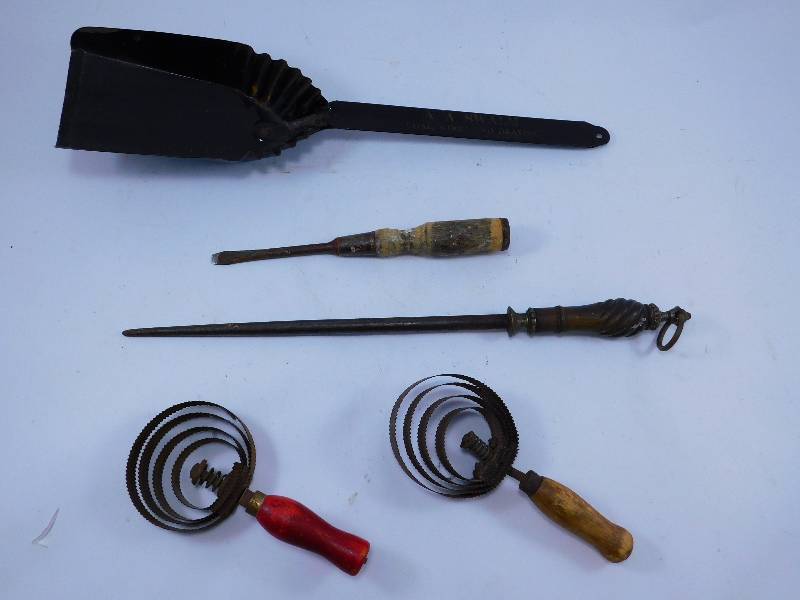 lot 64 image: Vintage Tools