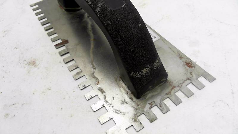 lot 118 image: HDX Square Notch Trowel