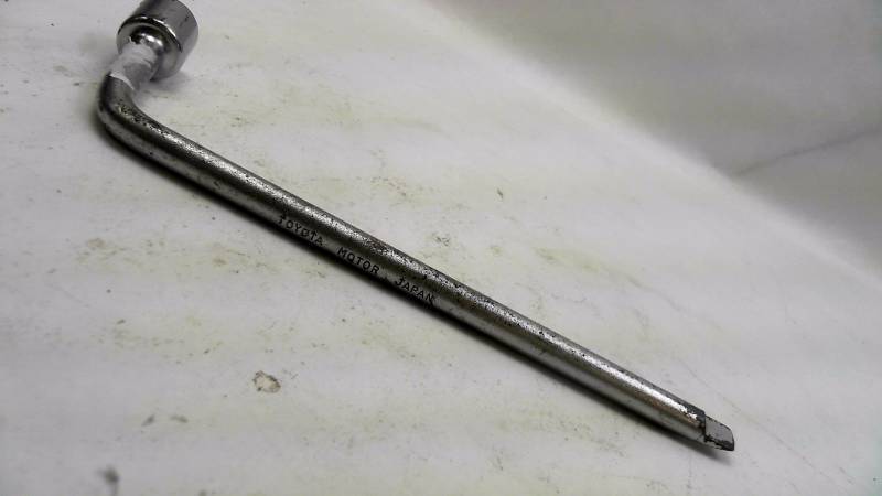lot 126 image: Single Lug Wrench