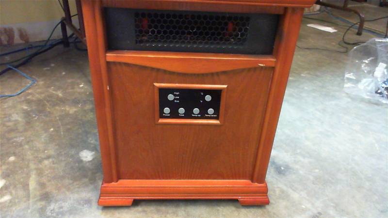 lot 19 image: Lifesmart Deluxe Stealth Series Stealth 6 1200 TO 1500 Square Foot Quartz Infrared Heater FOR PARTS NO HEAT